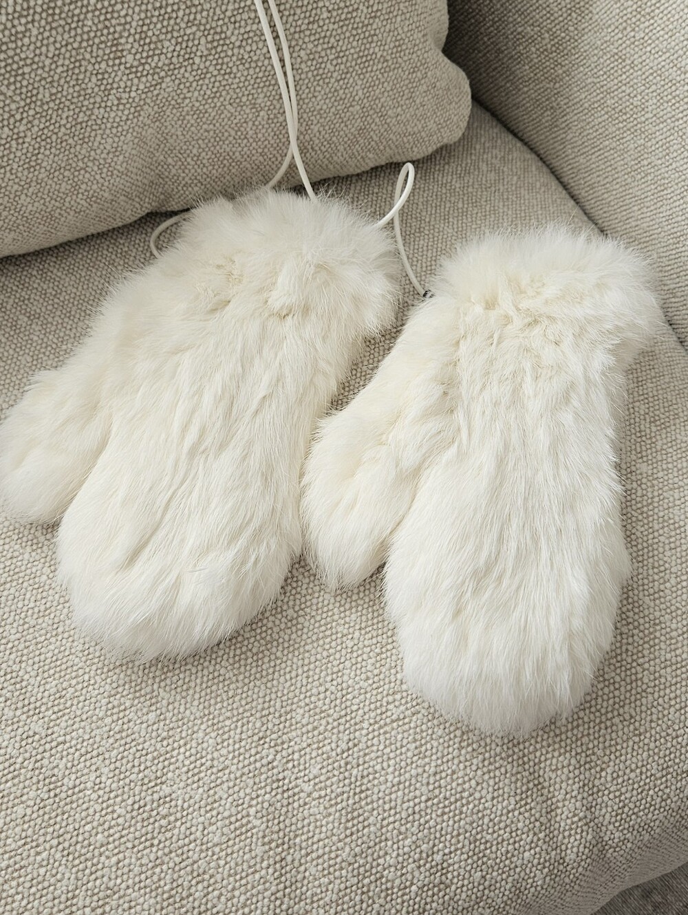 Real Rabbit Fur Mittens Ivory Soft Plush Full Fur Knitted Winter Gloves String
